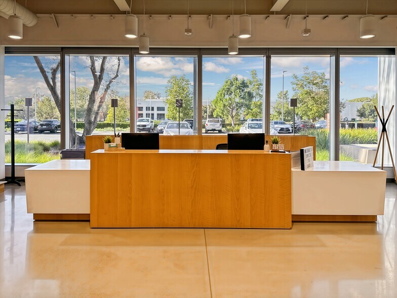 More Photos Of 530 Technology Dr, Irvine Coworking Space