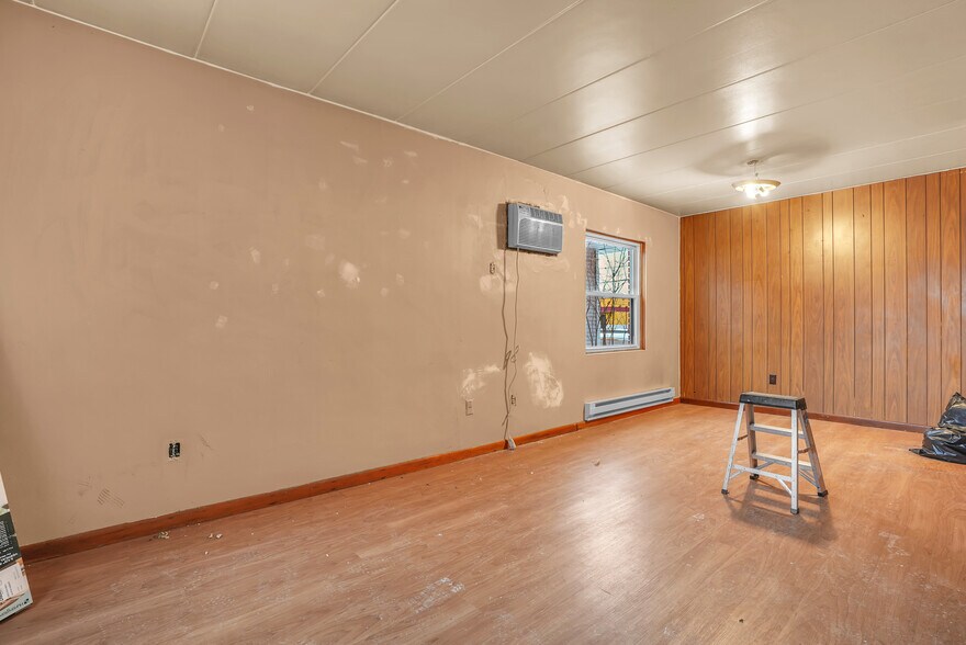 More Photos Of 6922 Columbia ave, Hammond Multifamily For Sale