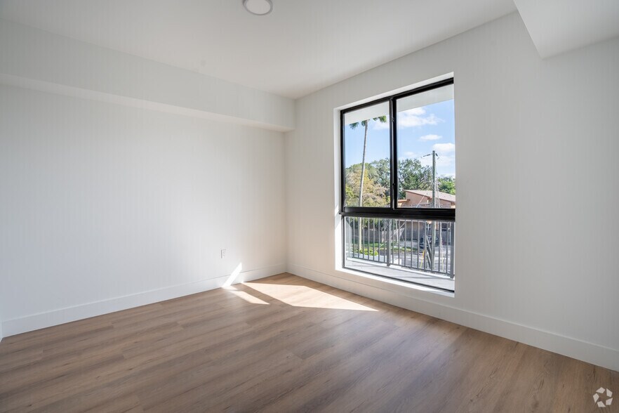 More Photos Of 2479 Northeast 192 Street, Miami Apartments For Sale