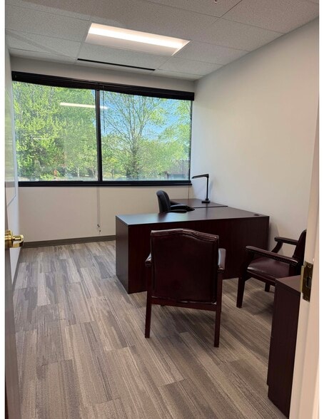 More Photos Of 6230 Shiloh Rd, Alpharetta Office For Lease