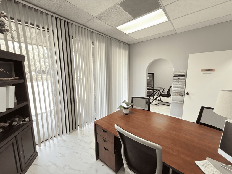 More Photos Of 145 N 4th St, Grand Junction Office For Lease