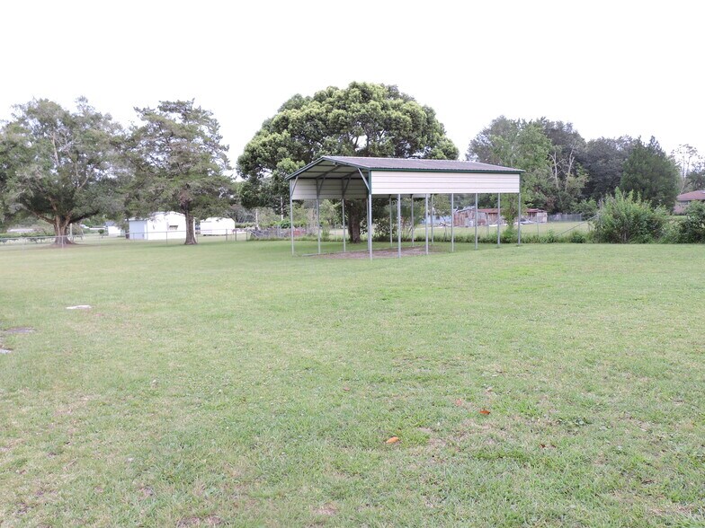 More Photos Of 7576 Wilson Blvd, Jacksonville Office For Sale