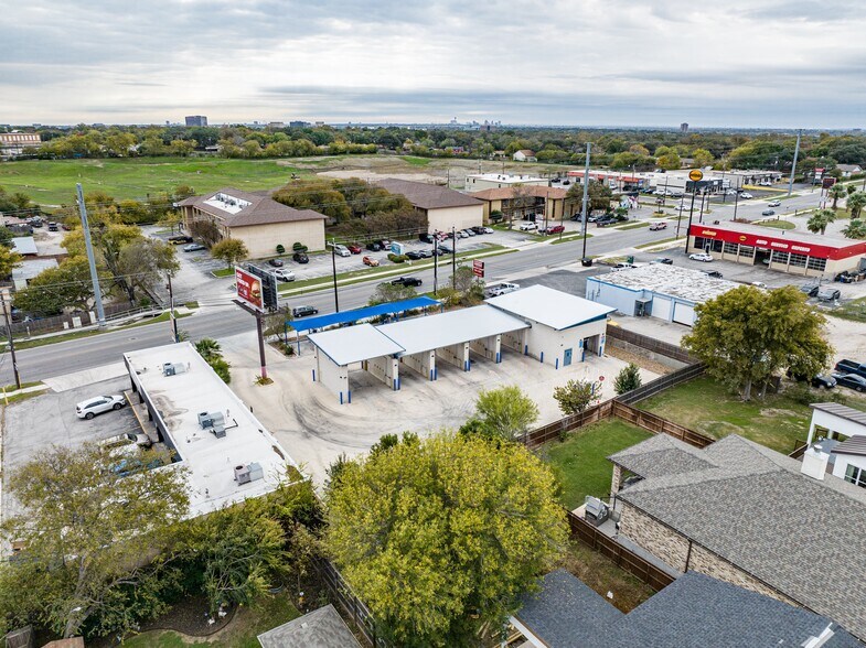 More Photos Of 11303 West Ave, San Antonio Carwash For Lease