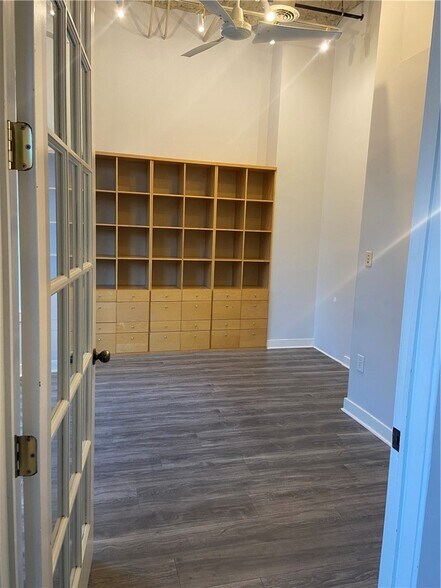 More Photos Of 1675 Cumberland Parkway - Unit 202-203-Bld 200, Smyrna Office For Sale