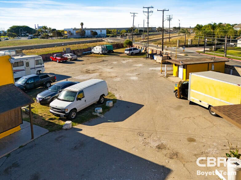 More Photos Of 5690 Cypress Rd, Oxnard Apartments For Sale