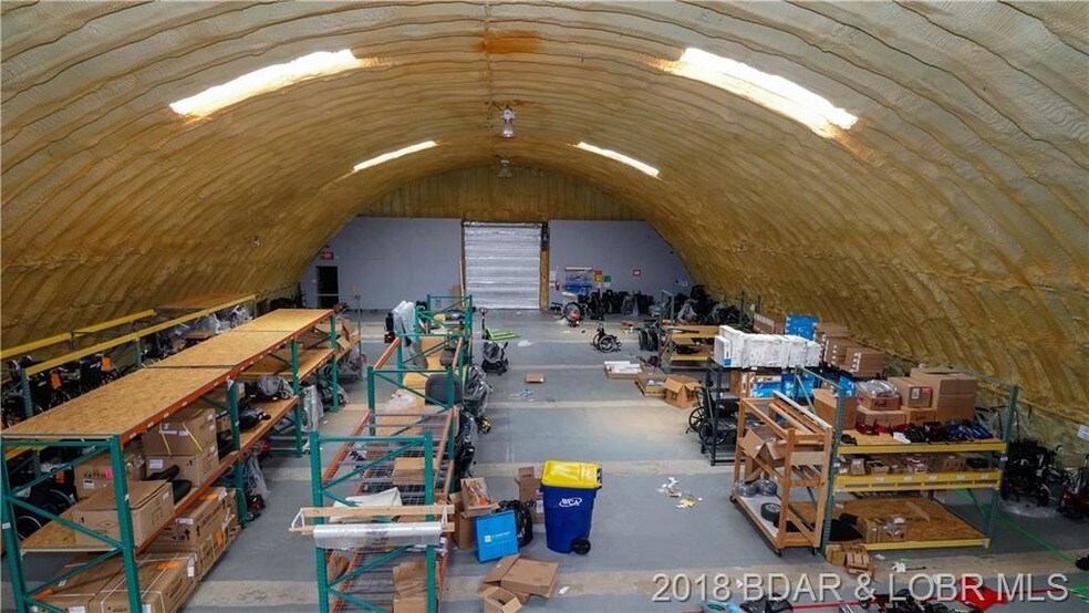 More Photos Of 166 Jackson St, Camdenton Flex For Sale