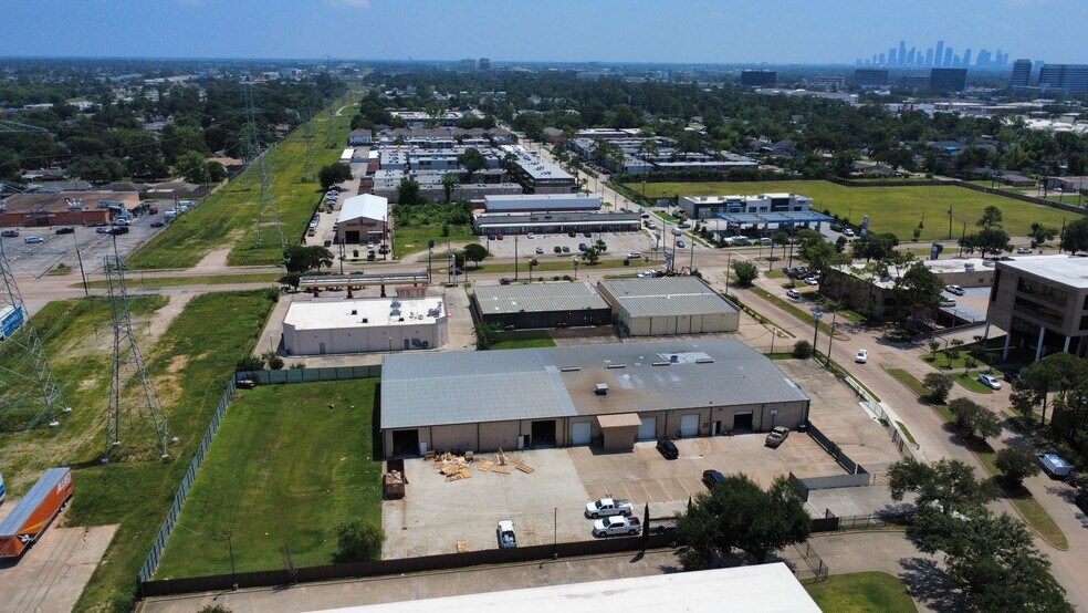 Primary Photo Of 4748 Sherwood Ln, Houston Warehouse For Lease