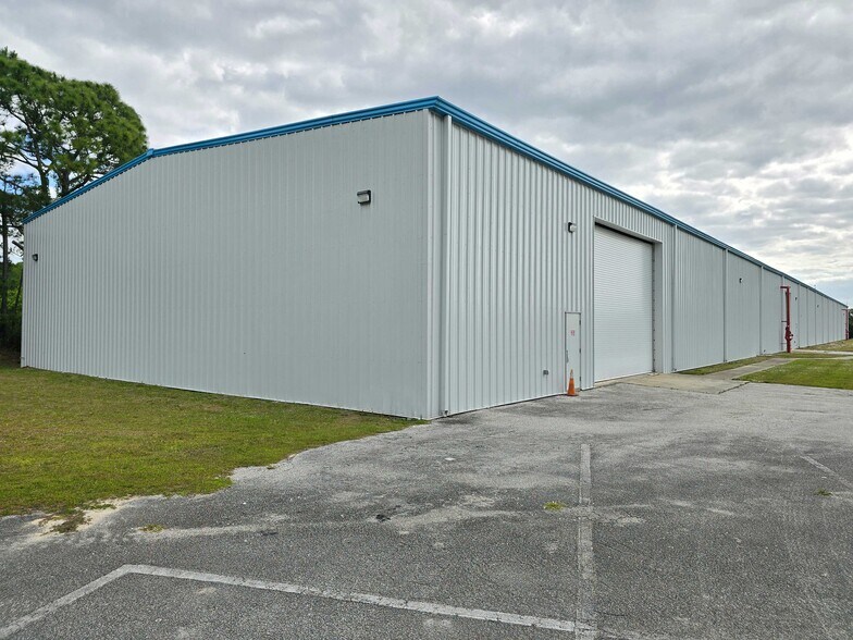 More Photos Of 5200 S Washington Ave, Titusville Flex For Sale