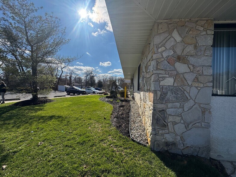 More Photos Of 860 Route 168, Blackwood Storefront Retail Office For Sale