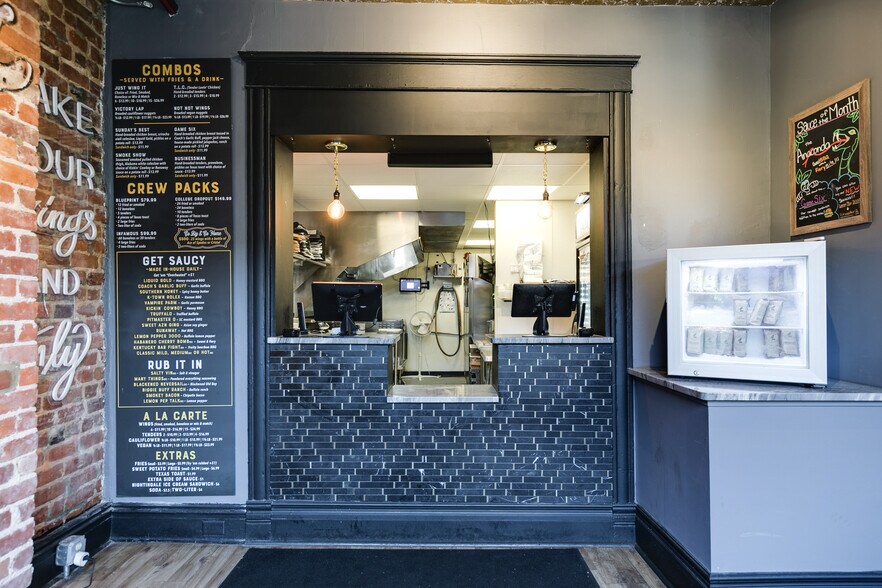 More Photos Of 2523 W Main St, Richmond Storefront Retail Residential For Sale