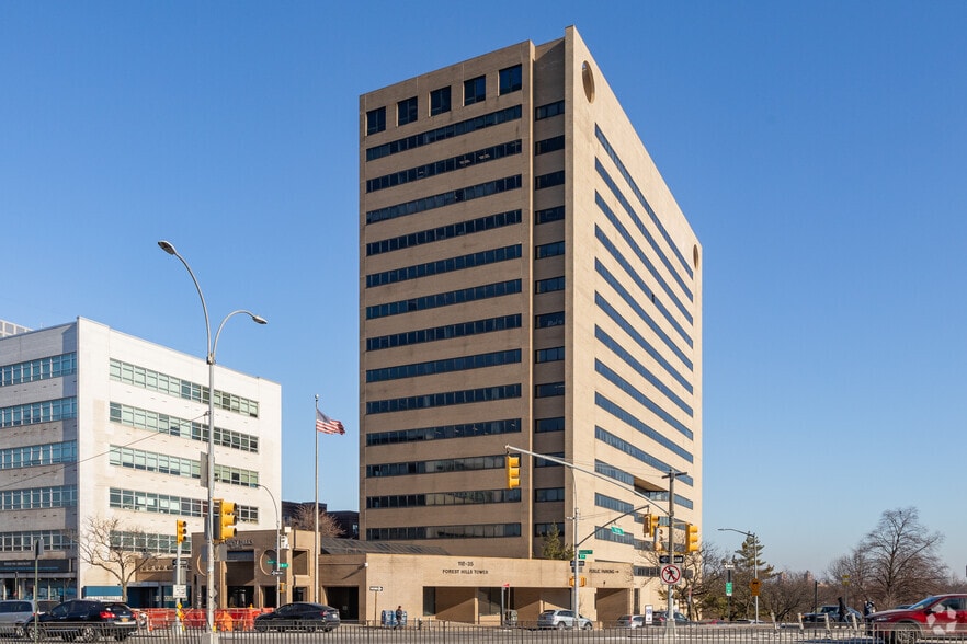 Primary Photo Of 118-35 Queens Blvd, Forest Hills Office For Lease