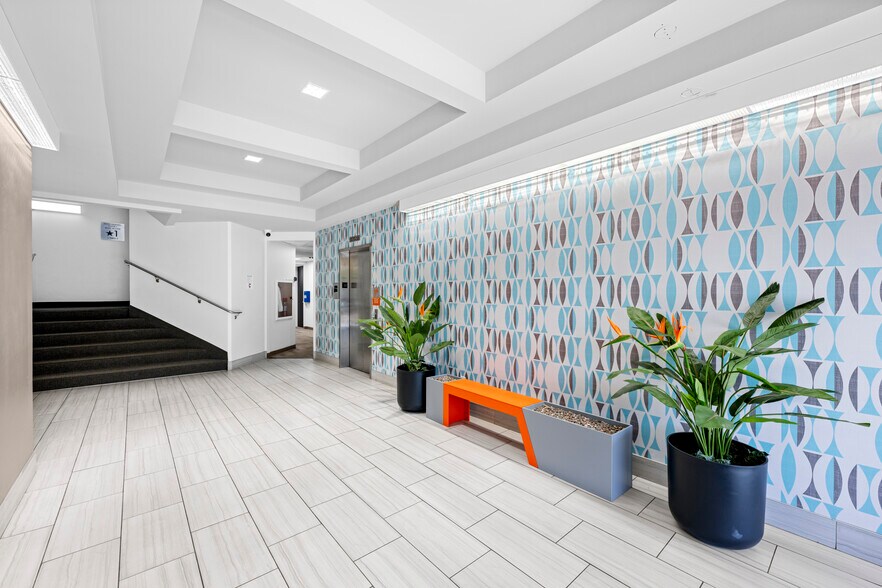 More Photos Of 2650 Camino del Rio N, San Diego Coworking Space