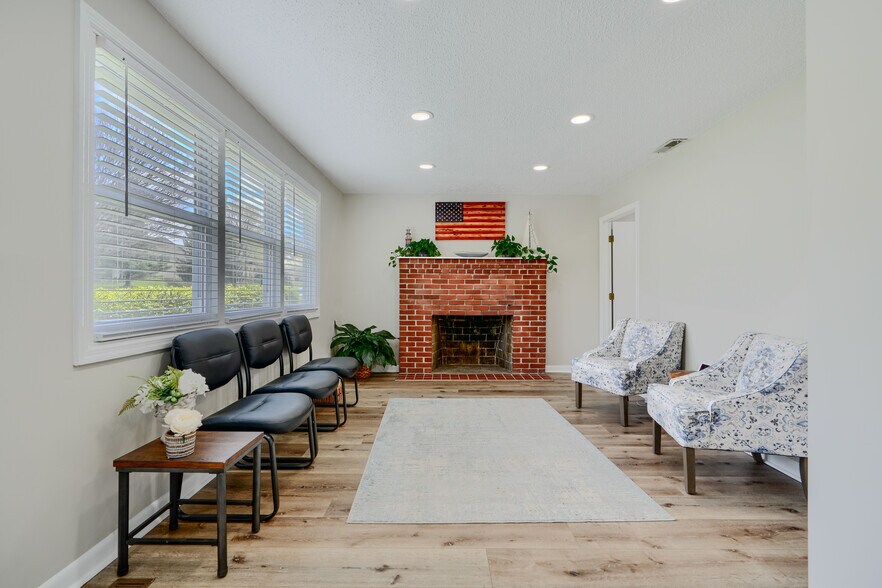 More Photos Of 716 S Main St, Bel Air Office Residential For Sale