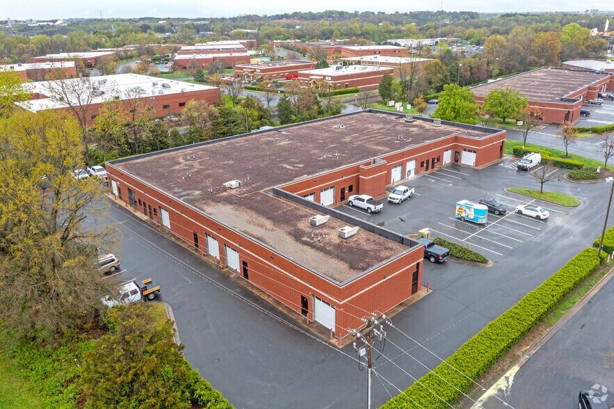 More Photos Of 10810 Southern Loop Blvd, Pineville Industrial For Sale