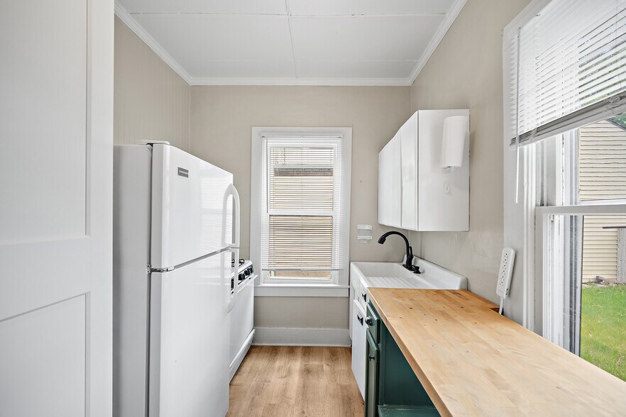 More Photos Of 1224 N Weber St, Colorado Springs Apartments For Sale