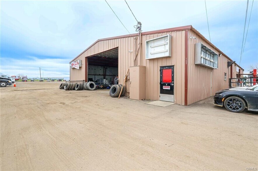 More Photos Of 788 E Childs Ave, Merced Warehouse For Lease