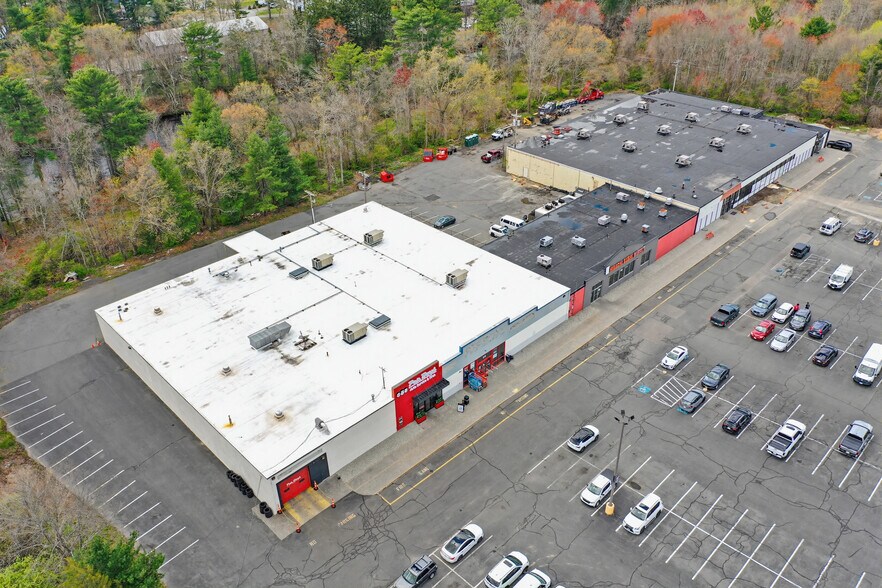 More Photos Of 59 New State Hwy, Raynham Storefront For Lease