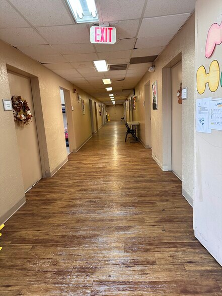 More Photos Of 7722 North Loop Dr, El Paso Specialty For Sale