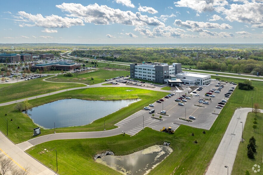 More Photos Of 1110 Kepler Dr, Green Bay Office For Lease