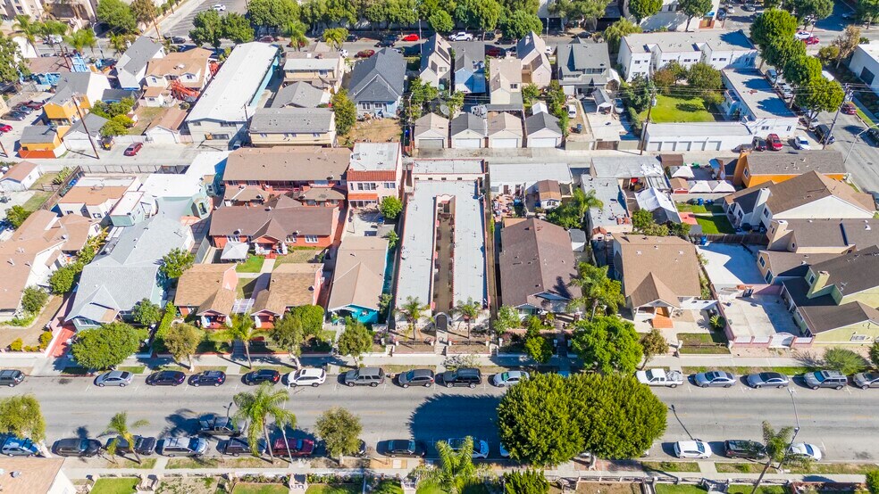 More Photos Of 6200 Malabar St, Huntington Park Apartments For Sale