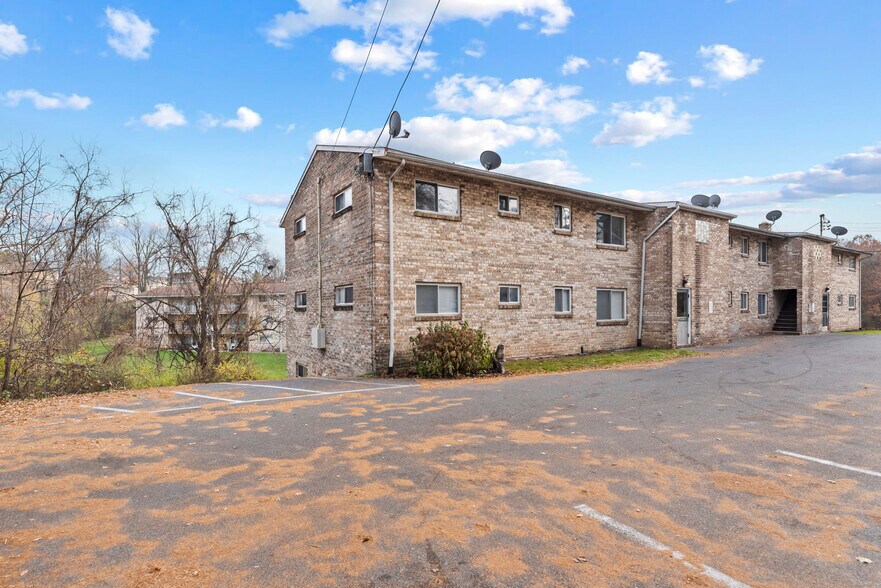 More Photos Of 3800 Elmerton Ave, Harrisburg Apartments For Sale