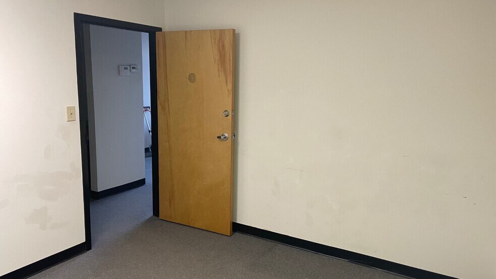 More Photos Of 2670 N Berkeley Lake Rd, Duluth Unknown For Lease