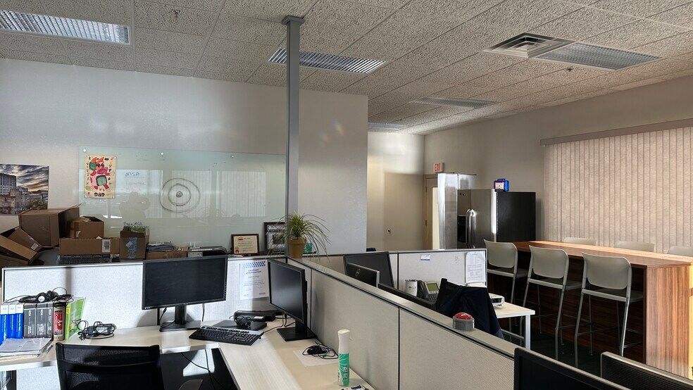 More Photos Of 3051 Progress Way, Kaukauna Medical For Lease