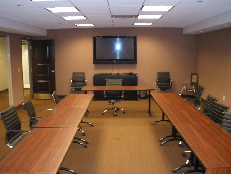 More Photos Of 230 Liberty St, Metuchen Warehouse For Sale