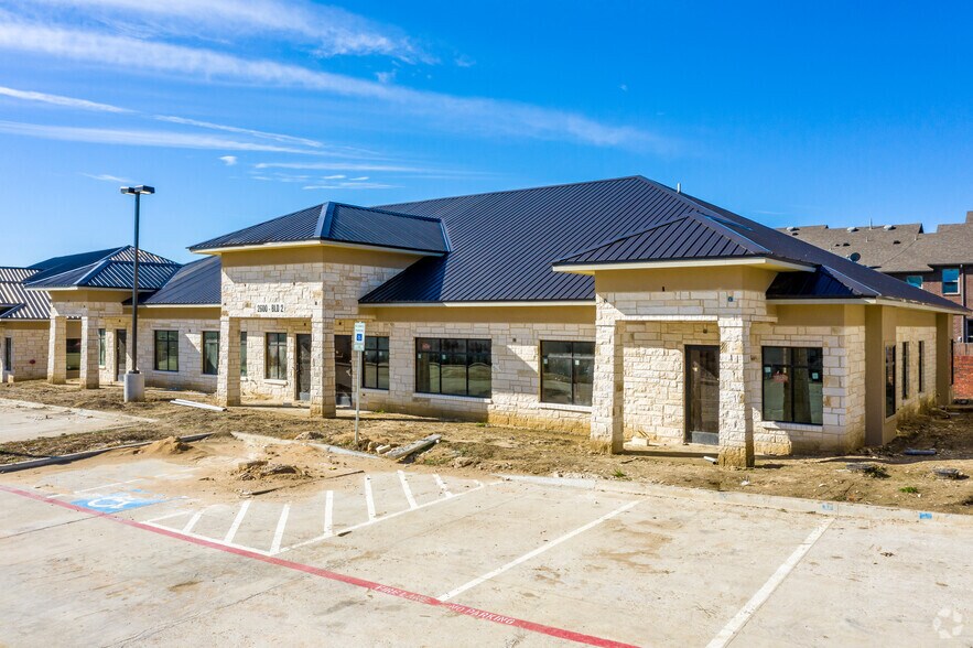 More Photos Of MacArthur Blvd & Vista Ridge Mall Dr, Lewisville Unknown For Lease