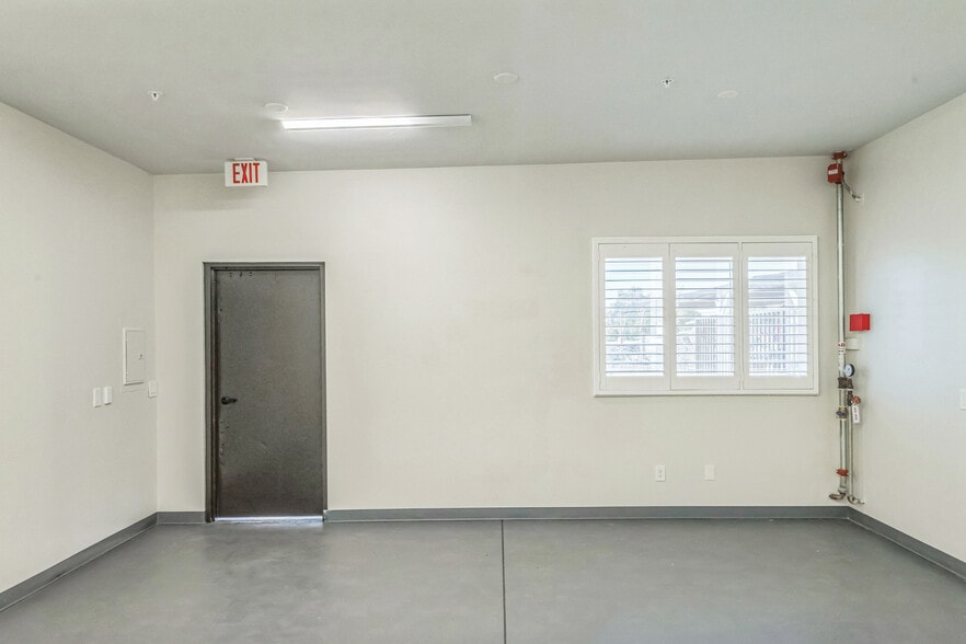 More Photos Of 741 Grand Ave, Spring Valley Contractor Storage Yard For Sale