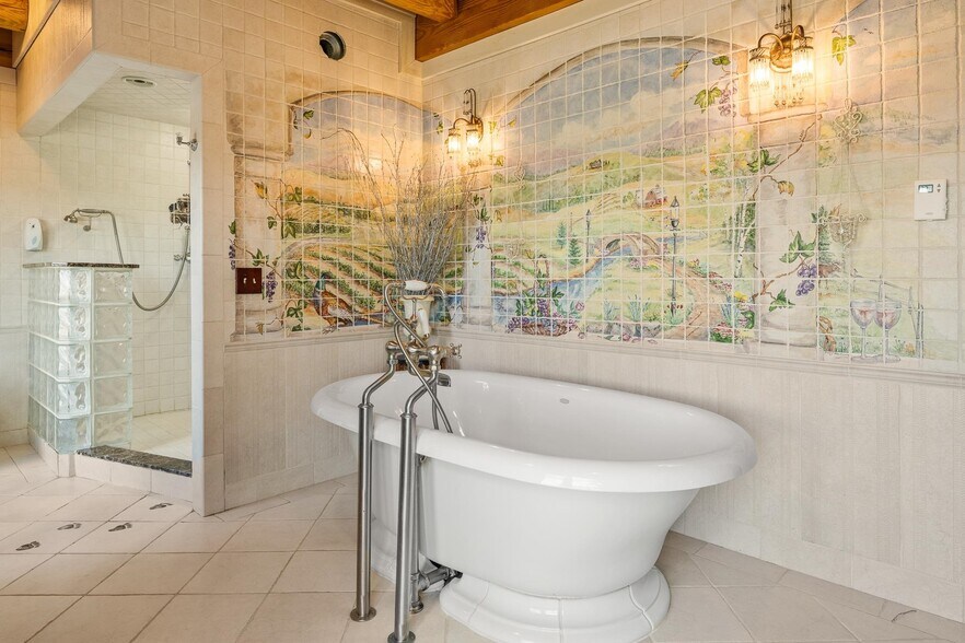 More Photos Of 1950 Collins Rd, Halifax Winery Vineyard For Sale