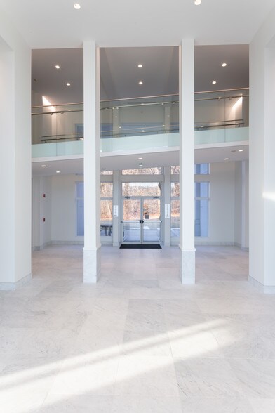 More Photos Of 376 Lafayette Ave, Sparta Medical For Lease