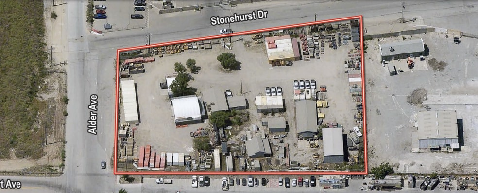 Primary Photo Of 2271 Stonehurst Dr, Rialto Contractor Storage Yard For Lease