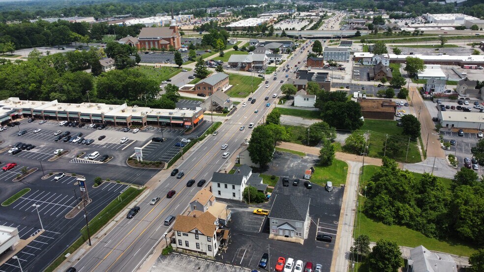 More Photos Of 14366 Manchester Rd, Manchester Office For Lease
