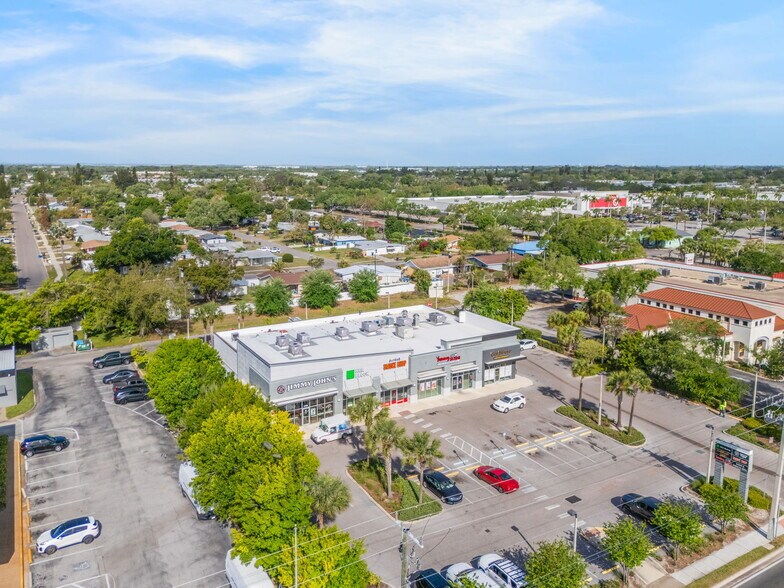 More Photos Of 6228 14th St W, Bradenton Storefront For Lease