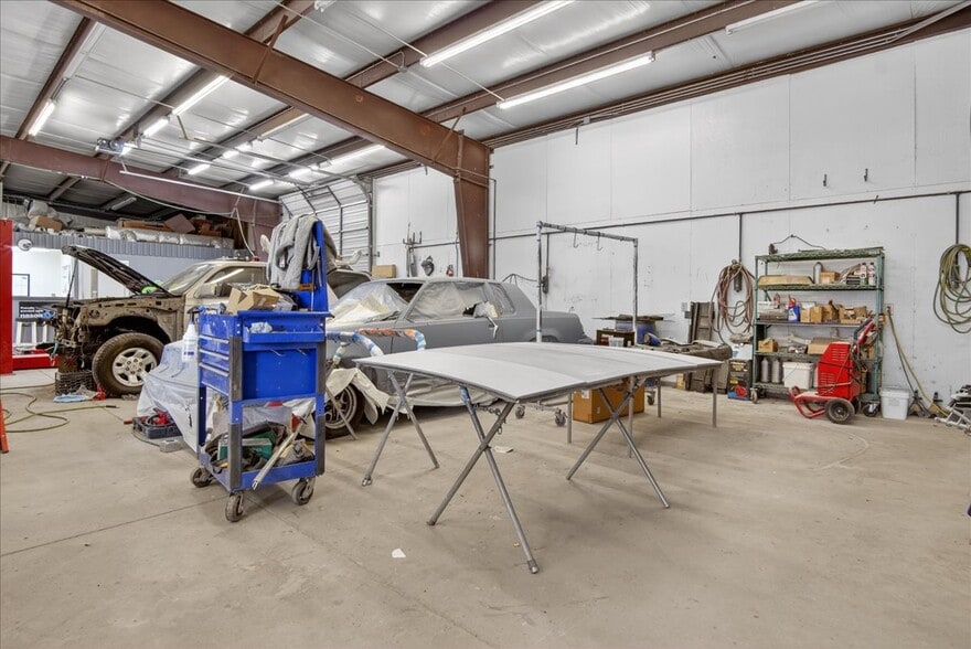 More Photos Of 3688 Raleigh Rd, Henderson Office For Sale