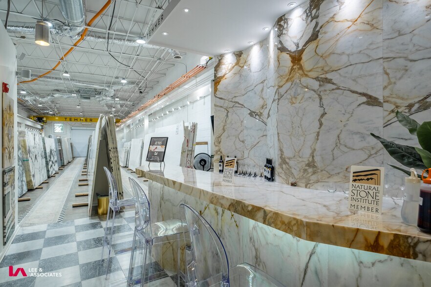 More Photos Of 729-743 Lambert Dr NE, Atlanta Light Distribution For Sale