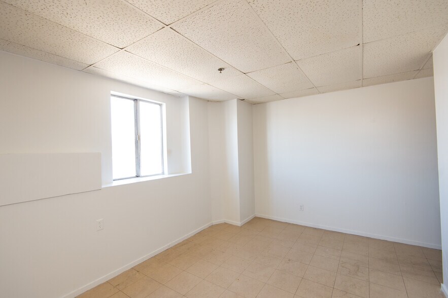 More Photos Of 612-616 Race St, Cambridge Apartments For Sale