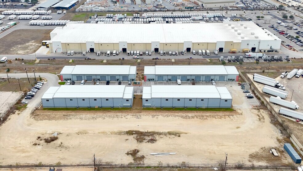 More Photos Of 7637 Fm 3009, Schertz Warehouse For Sale