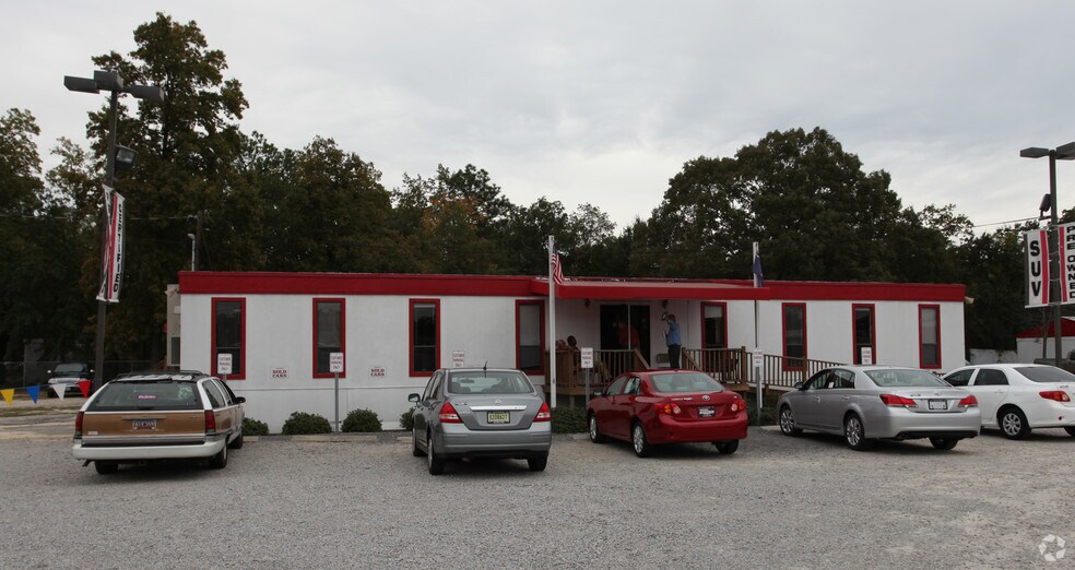More Photos Of 1645 Airport Blvd, West Columbia Auto Dealership For Sale