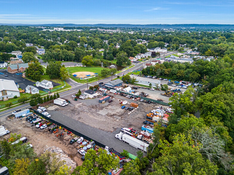 More Photos Of 65 Old York Rd, Bridgewater Land For Lease