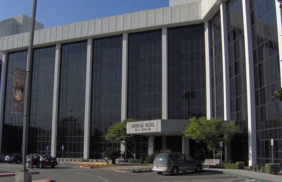 More Photos Of 399 E Highland Ave, San Bernardino Medical For Lease