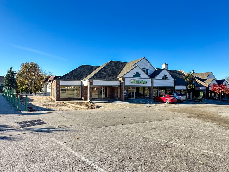 Primary Photo Of 9631-9841 Giles Rd, La Vista Unknown For Sale