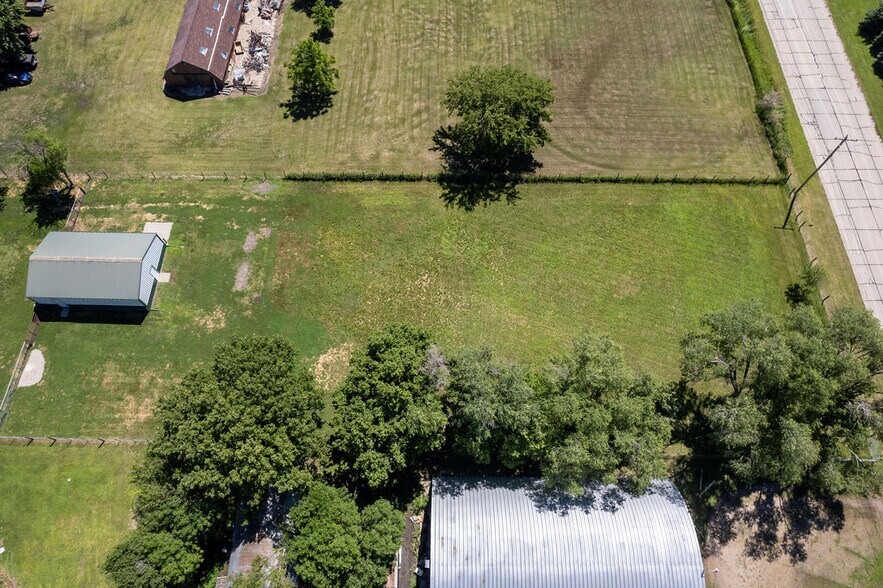 More Photos Of 115 23rd St, Columbus Land For Sale