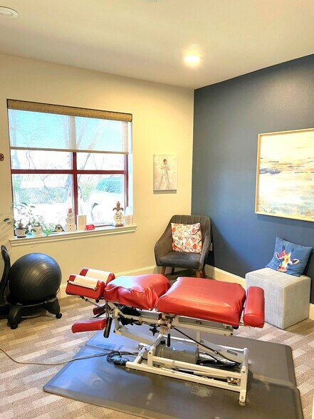 More Photos Of 3930 Naaman School Rd, Garland Medical For Sale