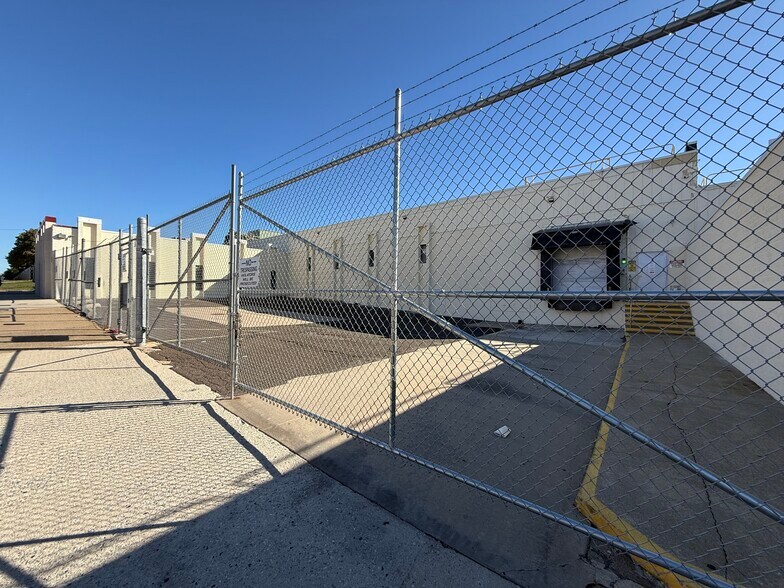 More Photos Of 4001 N American St, Philadelphia Warehouse For Lease
