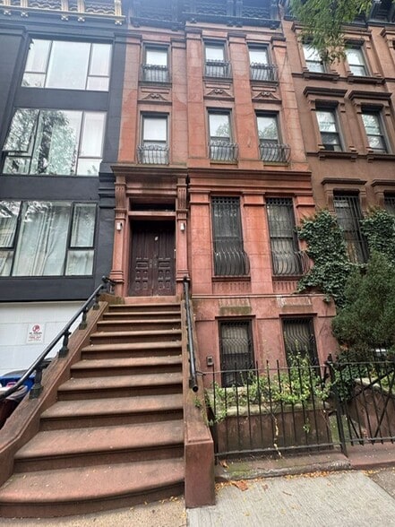 Primary Photo Of 8 E 128th St, New York Apartments For Sale