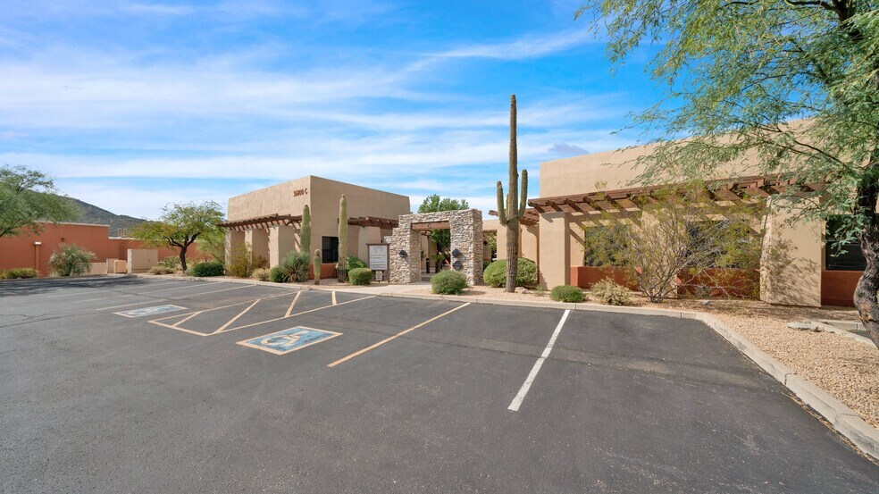 More Photos Of 36800 N Sidewinder, Carefree Medical For Lease