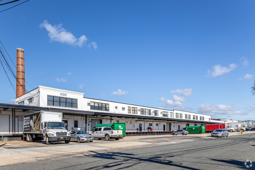 More Photos Of 1000 Jefferson Ave, Elizabeth Distribution For Lease