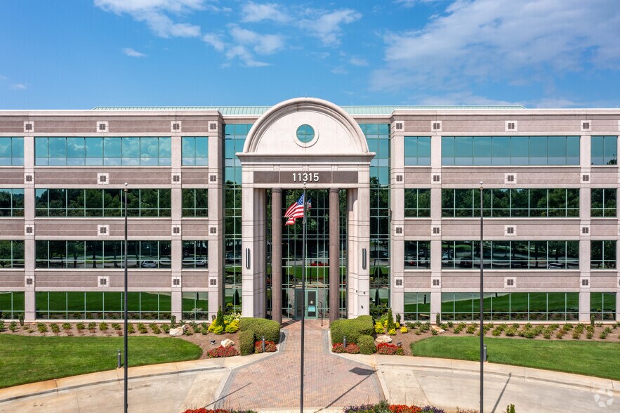 More Photos Of 11315 Johns Creek Pky, Duluth Medical For Lease